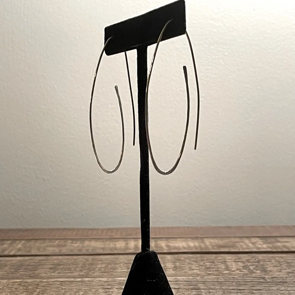 SOLD Sophie Hughes Sterling Endless Hoops (NWOT) - Picture 4 of 5